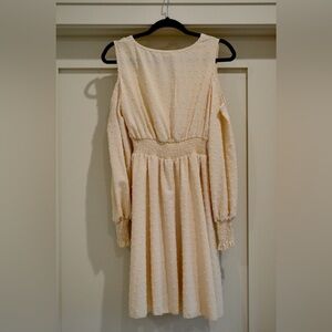 Casual Dress Long Sleeve Mini Dress with cut out shoulder